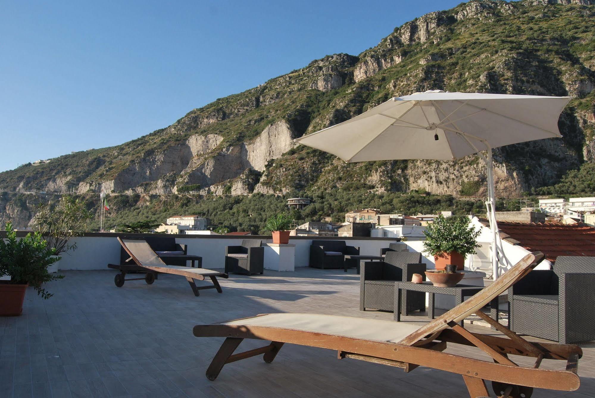 La Pennichella Sorrentina Relais Hotel Meta Exterior foto